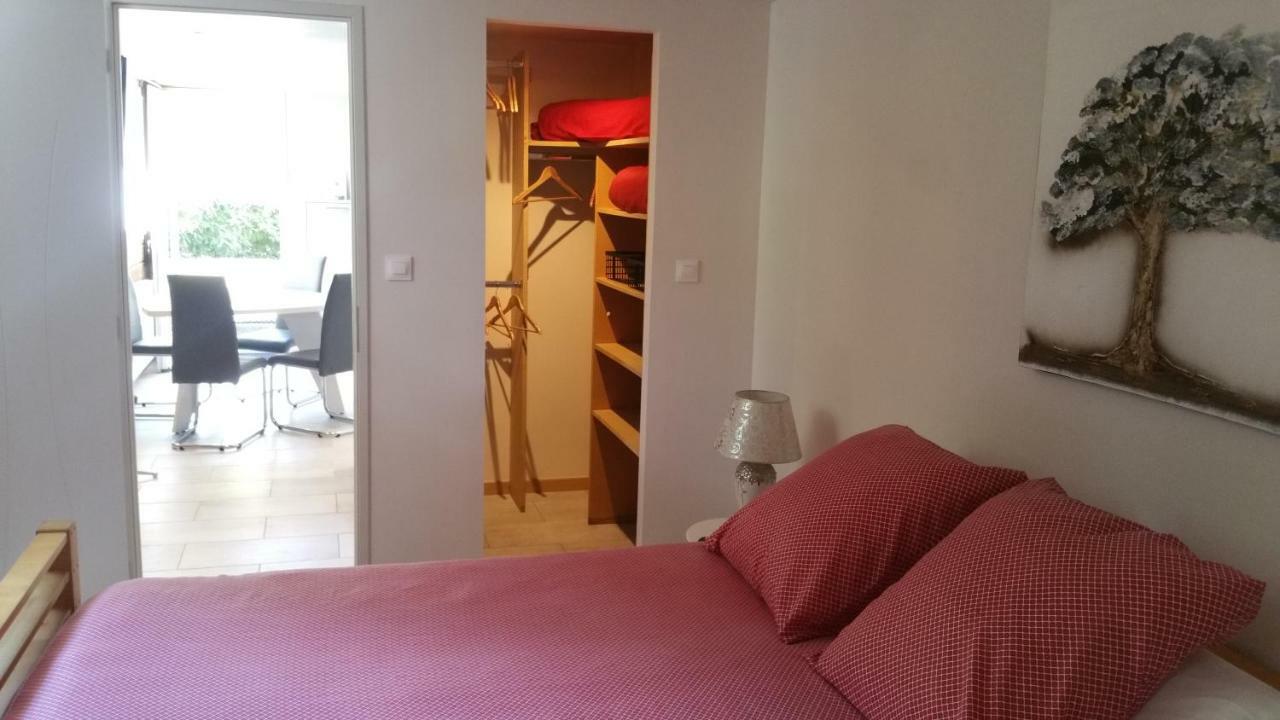 Les 3 Marguerites Apartment Luzenac Bagian luar foto